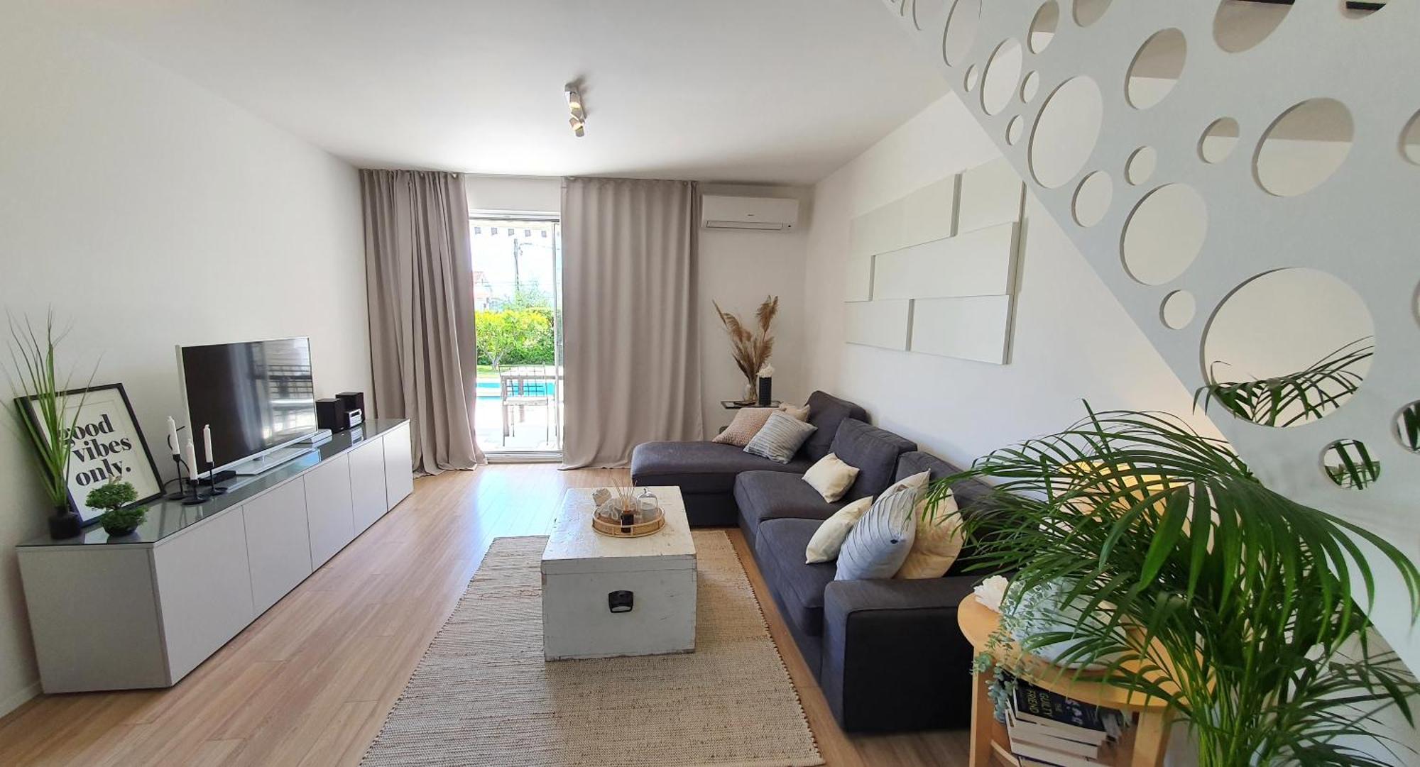 Villa Elysium - Beautiful Family House With Heated Pool Kaštela المظهر الخارجي الصورة